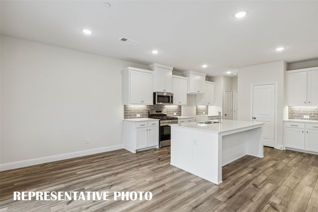 3725 Pierce Lane, Grand Prairie, TX 75052