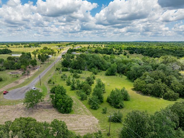 6558 Atakapan Trail, Bedias, TX 77831