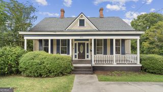 611 Monroe Street, Macon, GA 31201
