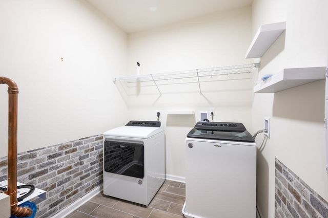 220 Martins Landing 411, North Reading, MA 01864