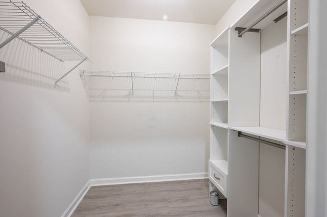 220 Martins Landing 411, North Reading, MA 01864