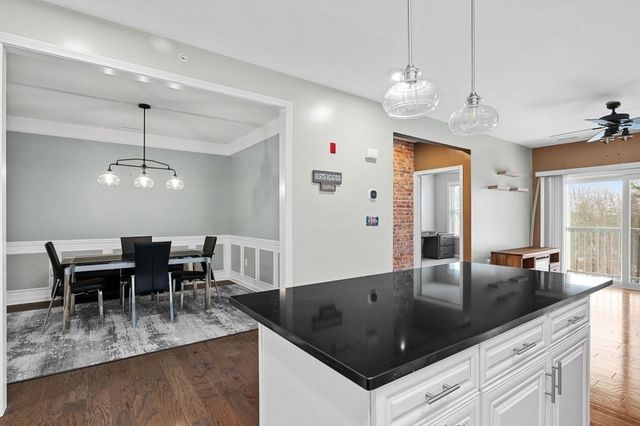 220 Martins Landing 411, North Reading, MA 01864