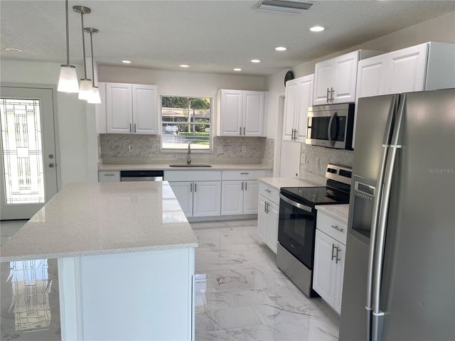 481 SATURN AVENUE, Sarasota, FL 34243