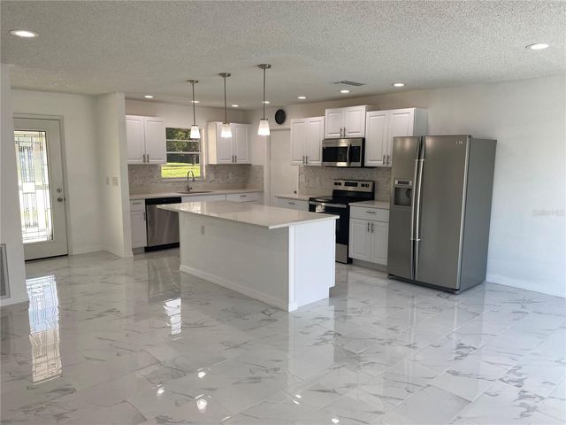 481 SATURN AVENUE, Sarasota, FL 34243