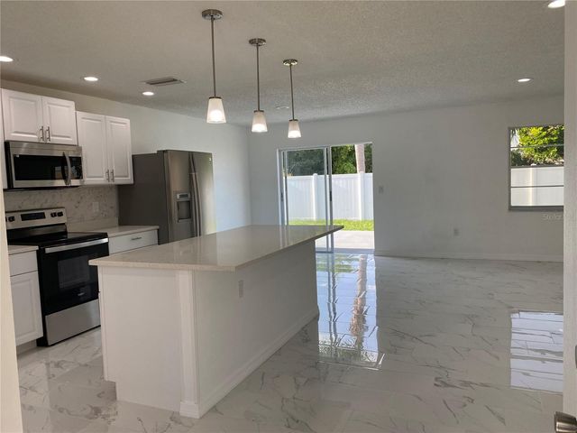 481 SATURN AVENUE, Sarasota, FL 34243