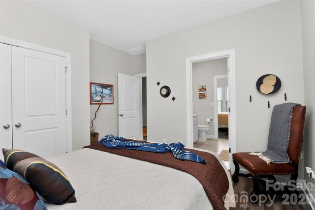 7614 Porrera Street, Charlotte, NC 28214