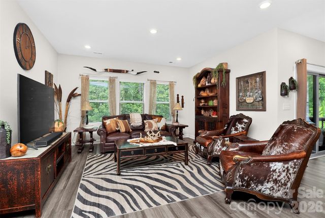 7614 Porrera Street, Charlotte, NC 28214