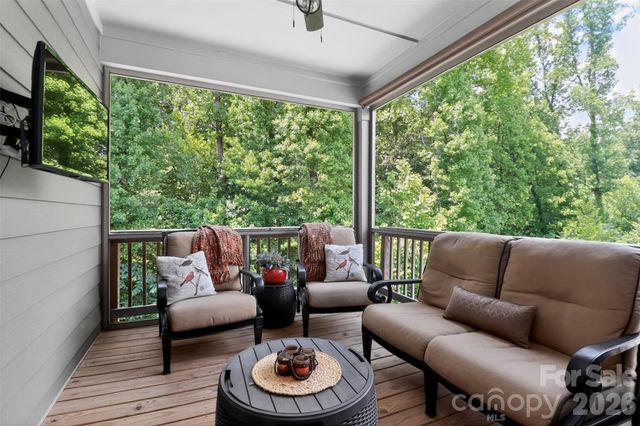 7614 Porrera Street, Charlotte, NC 28214