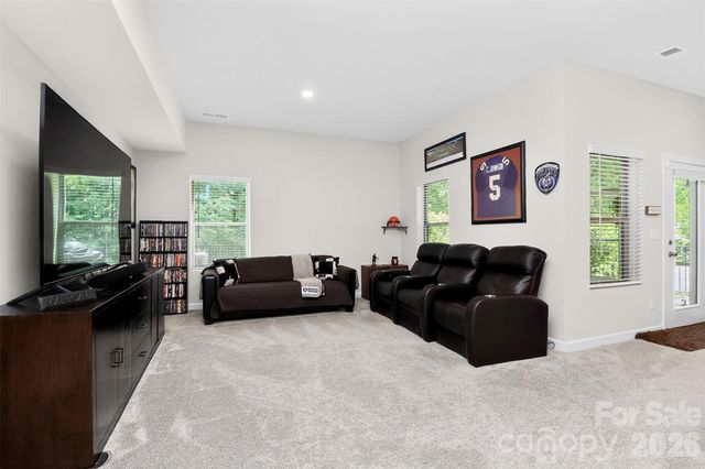 7614 Porrera Street, Charlotte, NC 28214
