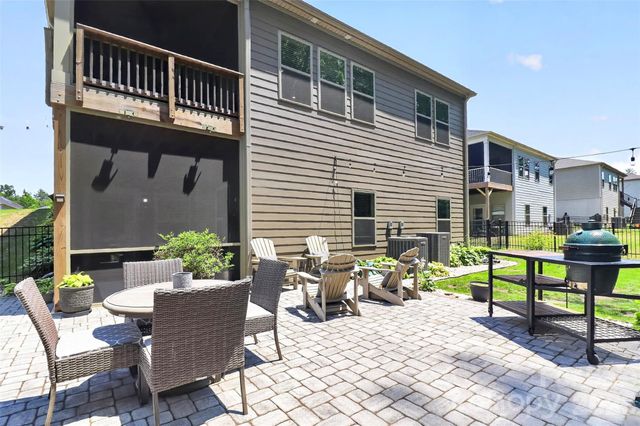 7614 Porrera Street, Charlotte, NC 28214