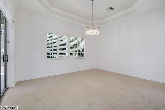 15501 Cadiz LN, Naples, FL 34110