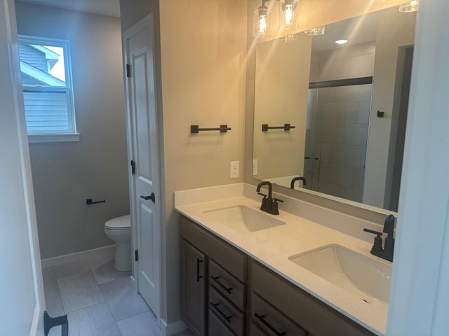 8803 63rd Street S, Cottage Grove, MN 55016