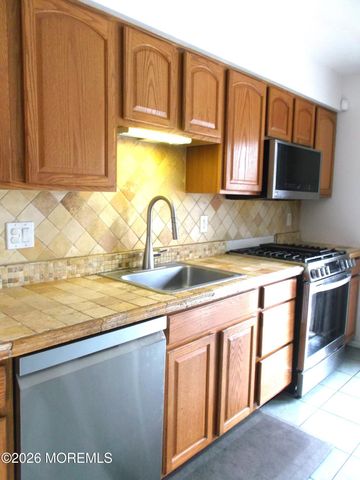 1301 Coventry Way, Mount Laurel, NJ 08054