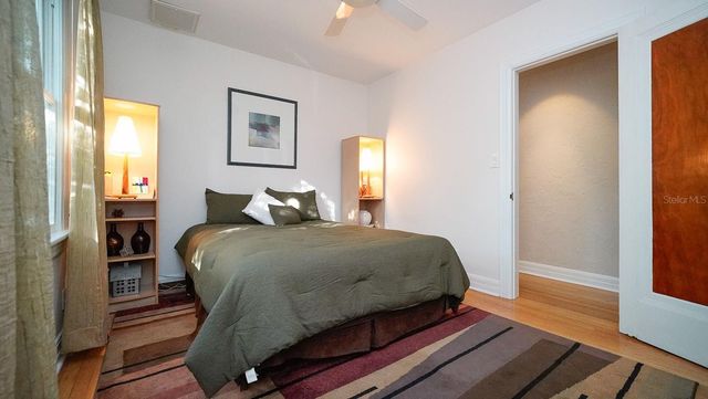 115 21ST AVENUE NE, St Petersburg, FL 33704