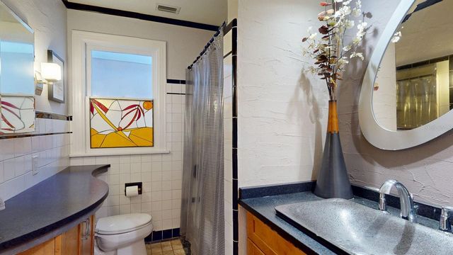 115 21ST AVENUE NE, St Petersburg, FL 33704