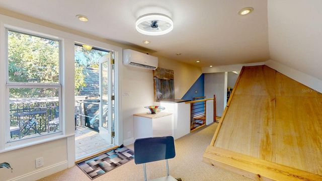 115 21ST AVENUE NE, St Petersburg, FL 33704