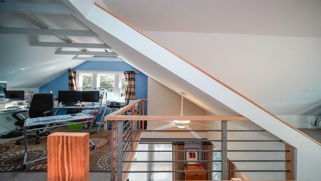 115 21ST AVENUE NE, St Petersburg, FL 33704