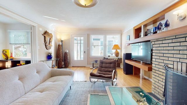 115 21ST AVENUE NE, St Petersburg, FL 33704