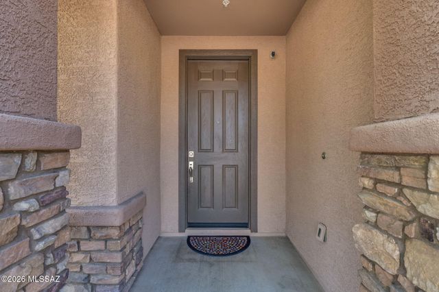 8158 N Circulo El Palmito, Tucson, AZ 85704