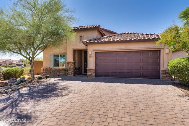 8158 N Circulo El Palmito, Tucson, AZ 85704
