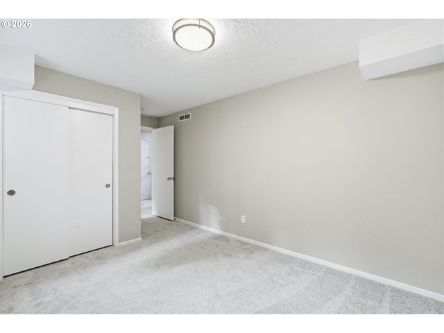 1330 Sw Hume St, Portland, OR 97219