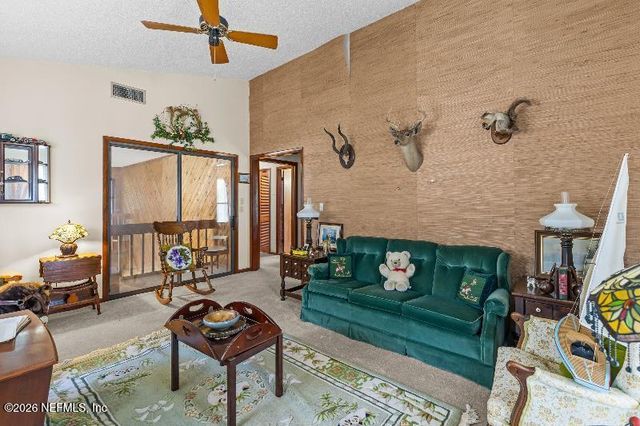 3328 STATE ROAD 13 N, St. Johns, FL 32259