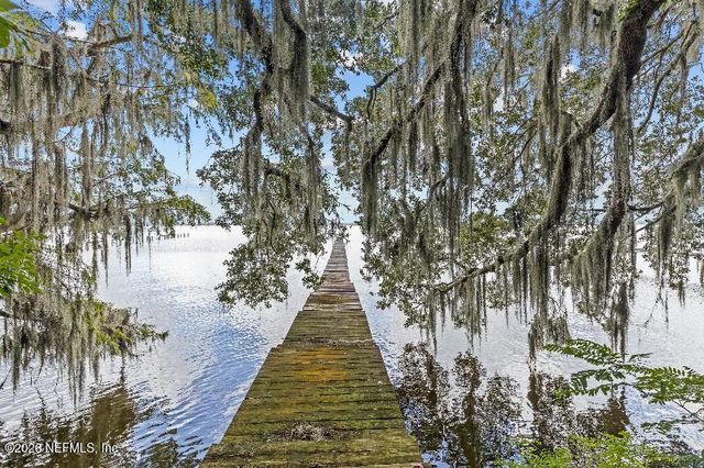 3328 STATE ROAD 13 N, St. Johns, FL 32259