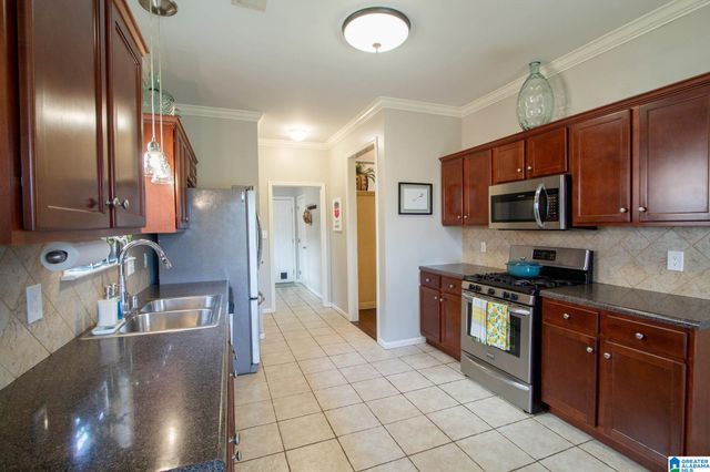 6256 KESTRAL VIEW ROAD, Trussville, AL 35173