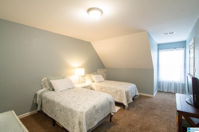 6256 KESTRAL VIEW ROAD, Trussville, AL 35173