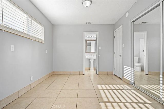 1854 Cleveland, San Bernardino, CA 92411