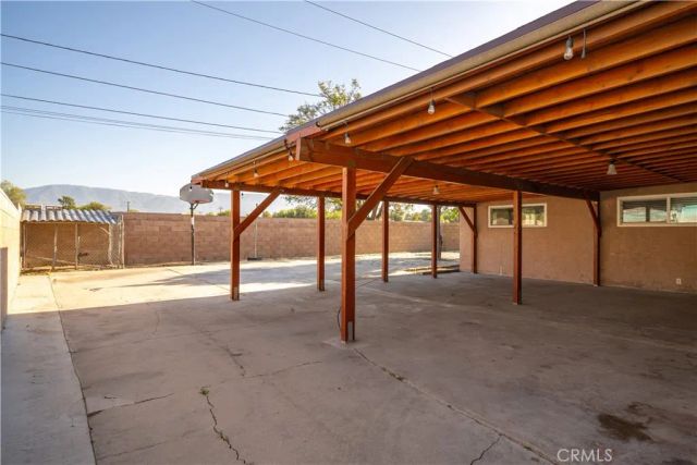 1854 Cleveland, San Bernardino, CA 92411