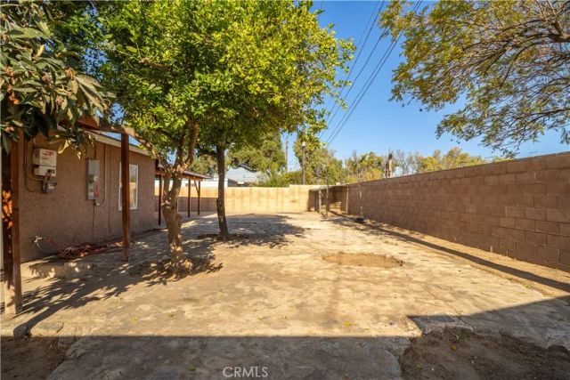 1854 Cleveland, San Bernardino, CA 92411
