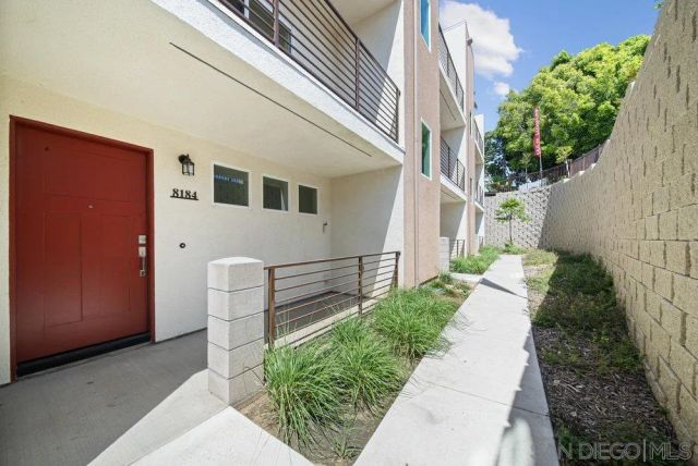 8184 Golden Ave, Lemon Grove, CA 91945