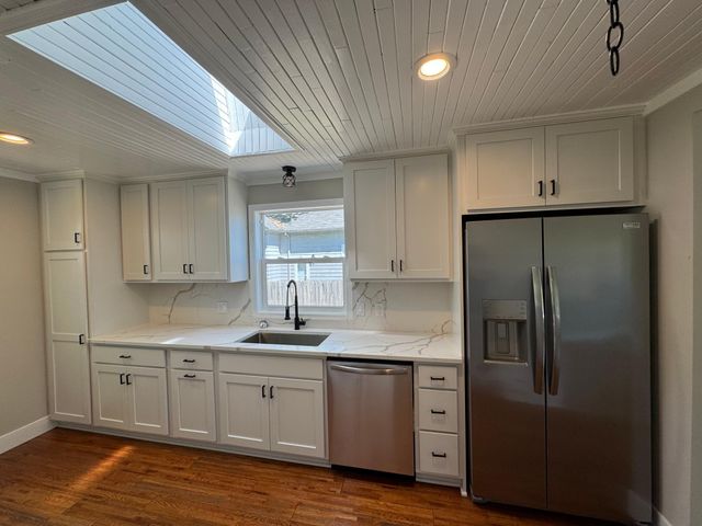 1647 Marsh Avenue, Maple Plain, MN 55359