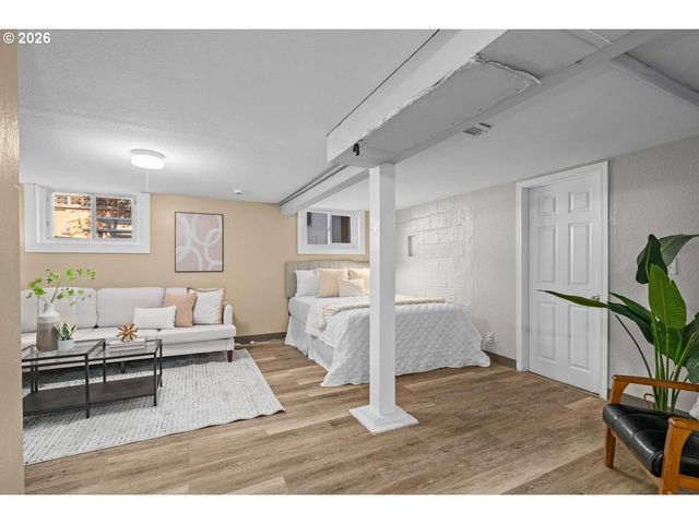 5641 Se 92ND Ave, Portland, OR 97266