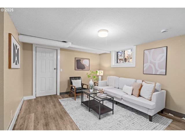 5641 Se 92ND Ave, Portland, OR 97266