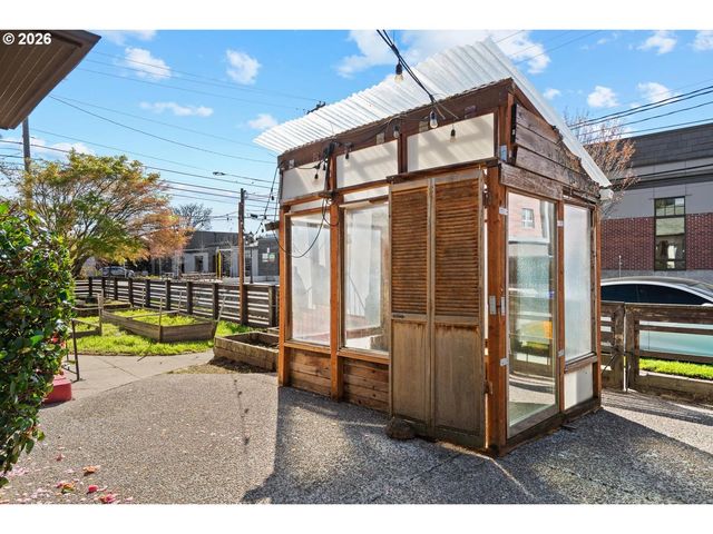 5641 Se 92ND Ave, Portland, OR 97266