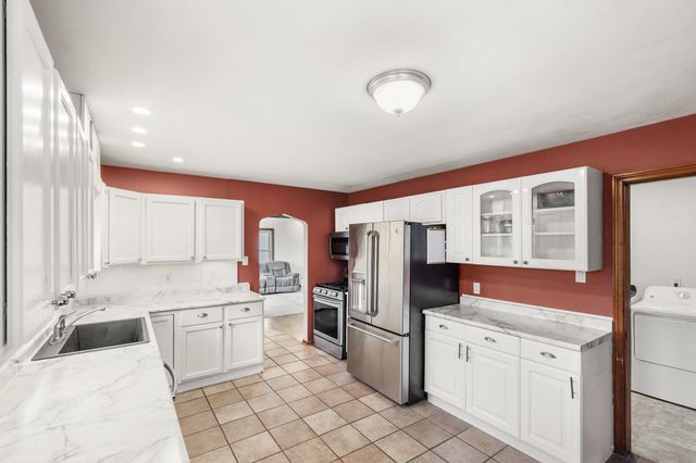 7317 Clay Street, Merrillville, IN 46410