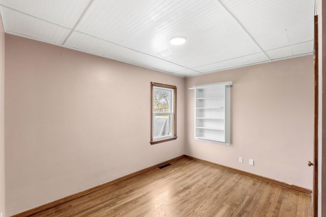 7317 Clay Street, Merrillville, IN 46410
