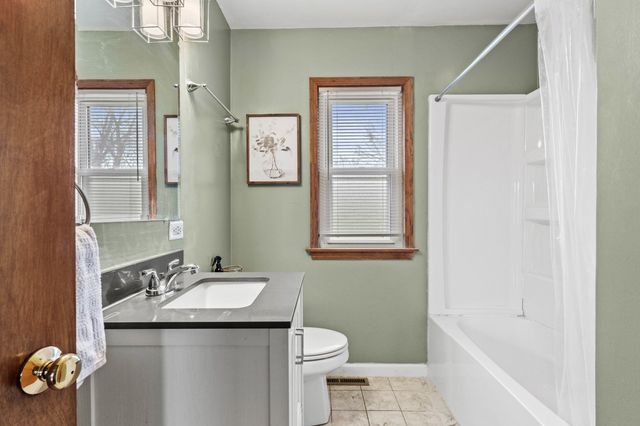 7317 Clay Street, Merrillville, IN 46410