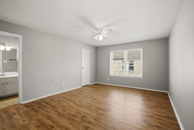 7719 Cambridge Street 7719, Houston, TX 77054