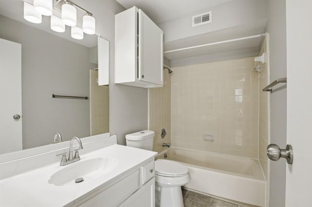 7719 Cambridge Street 7719, Houston, TX 77054