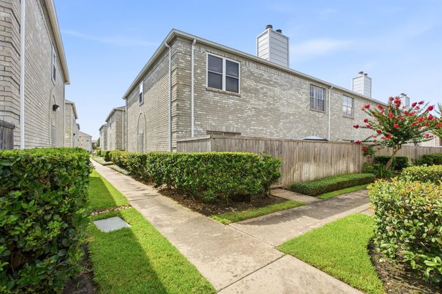 7719 Cambridge Street 7719, Houston, TX 77054