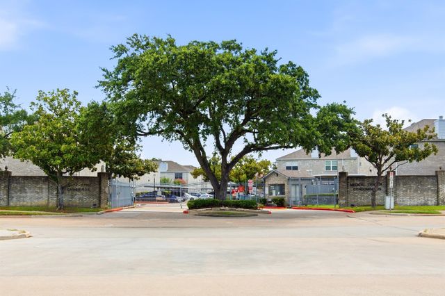 7719 Cambridge Street 7719, Houston, TX 77054