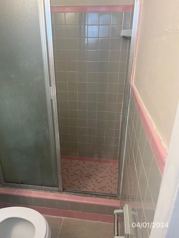 1055 Wyoming Avenue, Fort Lauderdale, FL 33312