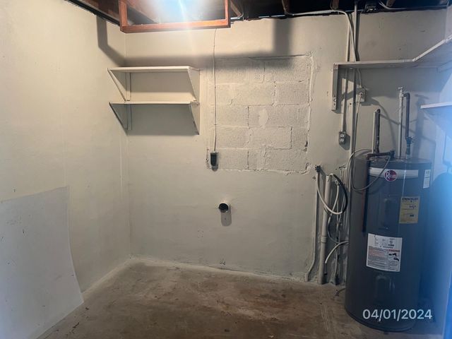 1055 Wyoming Avenue, Fort Lauderdale, FL 33312