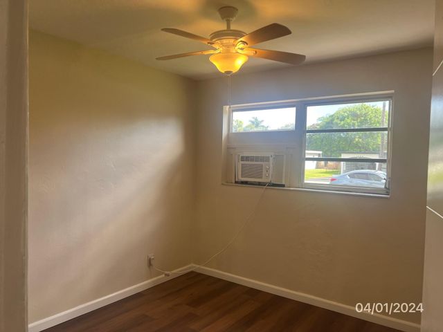 1055 Wyoming Avenue, Fort Lauderdale, FL 33312