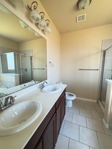 356 Emerald Creek Drive, Fort Worth, TX 76131