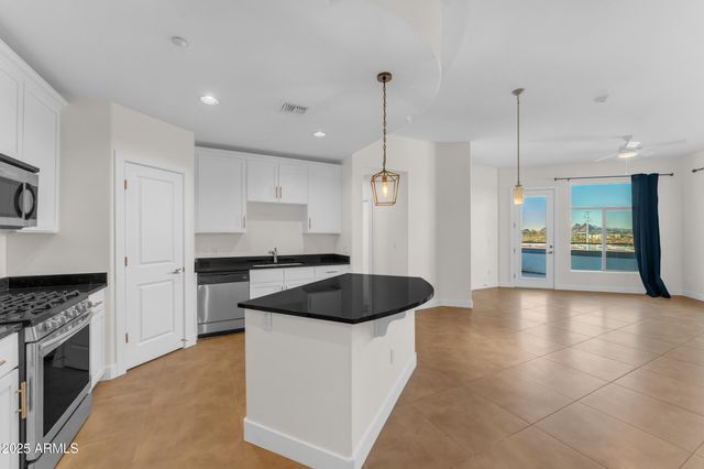 945 E PLAYA DEL NORTE Drive 5005, Tempe, AZ 85288