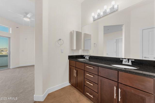 945 E PLAYA DEL NORTE Drive 5005, Tempe, AZ 85288